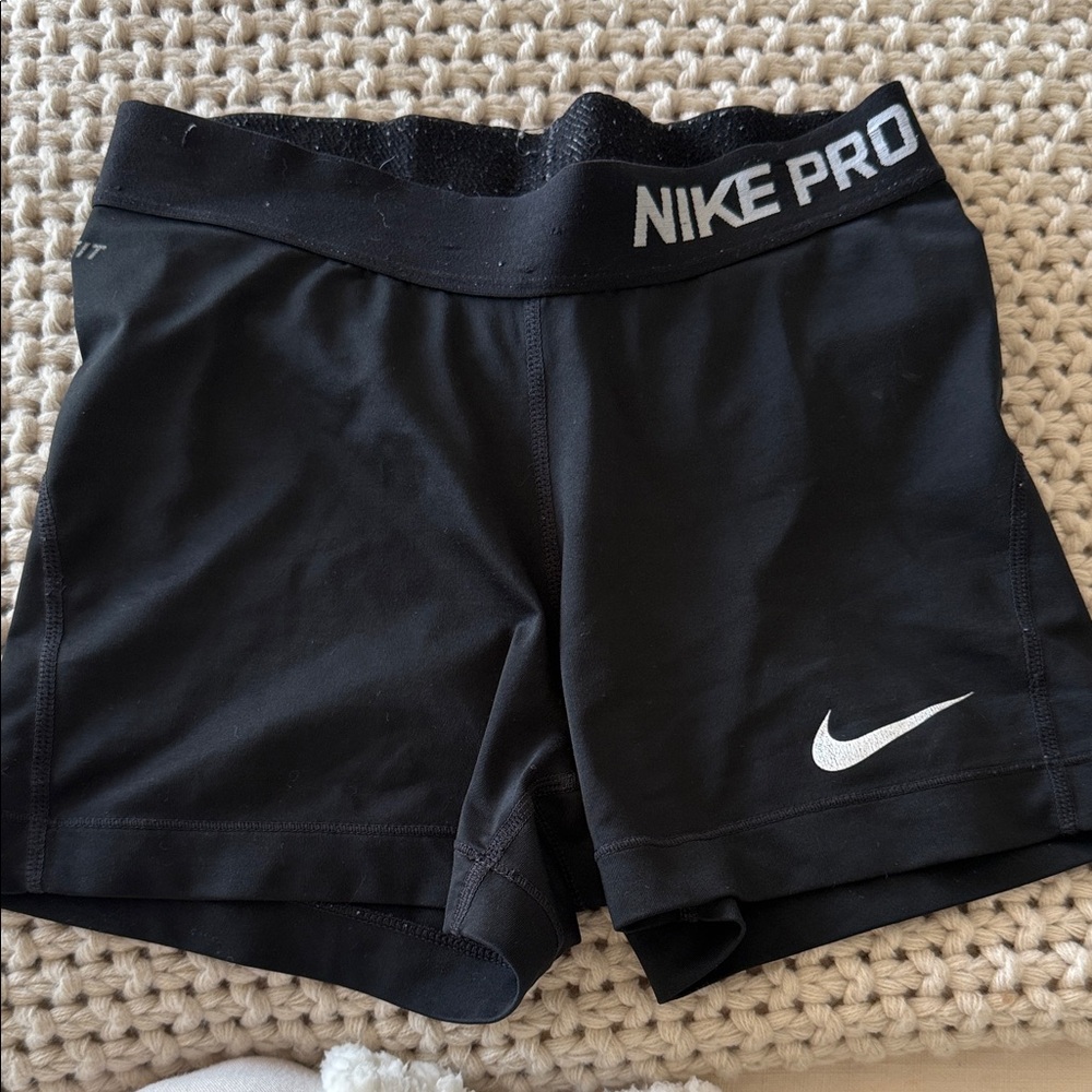 Nike Pro Women's Athletic Black Shorts